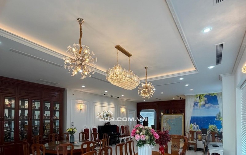 hàng hiệu giới siêu giàu – biệt thự thảo điền 777,7m², hầm riêng + hồ bơi – giá 250 tỷ