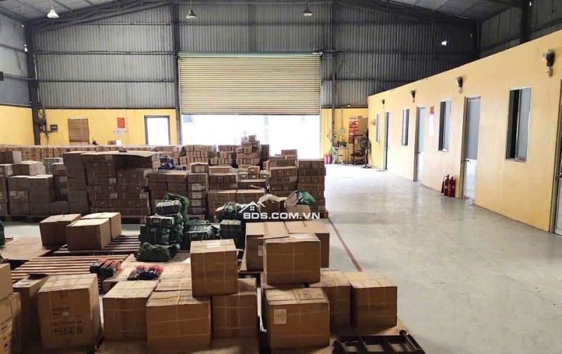 Cho thuê kho xưởng đẹp 575m2 An Phú Đông, gần Ql1A  Quận 12