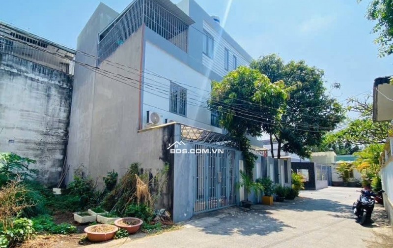 ĐẤT TRUNG TÂM LONG TRƯỜNG Q9 Sổ hồng riêng giá bán chỉ 3tyx