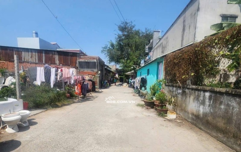ĐẤT TRUNG TÂM LONG TRƯỜNG Q9 Sổ hồng riêng giá bán chỉ 3tyx