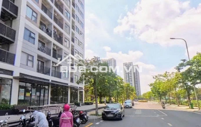 Chính chủ cần bán shophouse ngang 8m ngay Vinhomes Grand Park có thu nhập ngay chỉ 12 tỷ.
