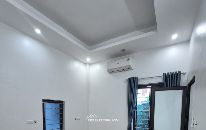 BÁN NHÀ ĐẸP 2.58 TỶ 3 TẦNG 50M2 ( ĐÔNG BẮC ) NGÕ ĐƯỜNG TRƯỜNG CHINH