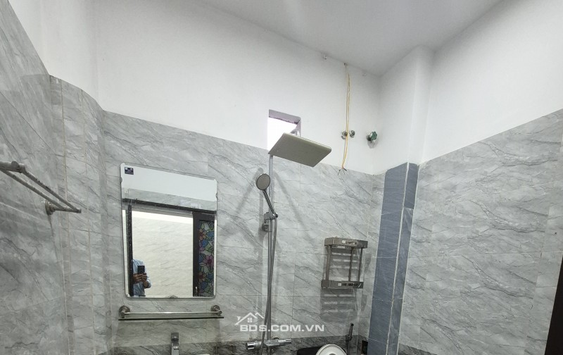 BÁN NHÀ ĐẸP 1.48 TỶ 2 TẦNG 60M2 ( HƯỚNG NAM ) NGAY HỒ ĐẦM BÉT