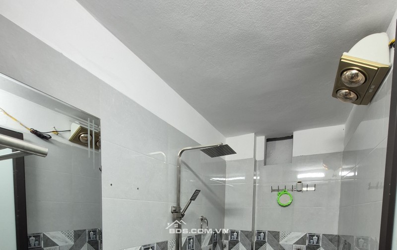 BÁN NHÀ ĐẸP 2.58 TỶ 3 TẦNG 50M2 ( ĐÔNG BẮC ) NGÕ ĐƯỜNG TRƯỜNG CHINH
