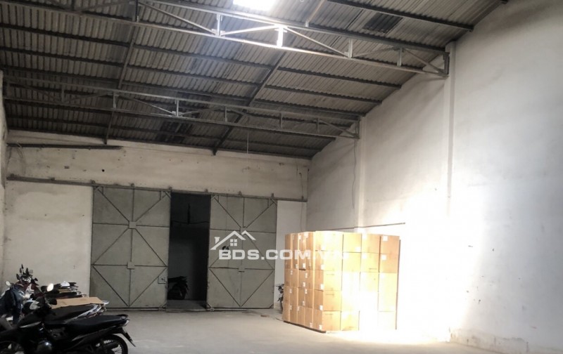 Cho thuê kho đường container 200m2, 520m2 ngã tư Ga Quận 12