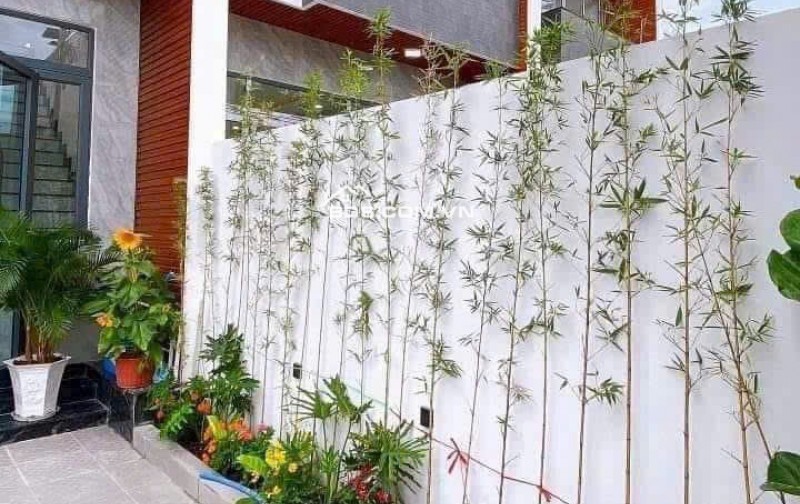 Cô chú về quê Bán căn nhà xây Tâm Huyết Gần Bệnh Viện Da Liễu