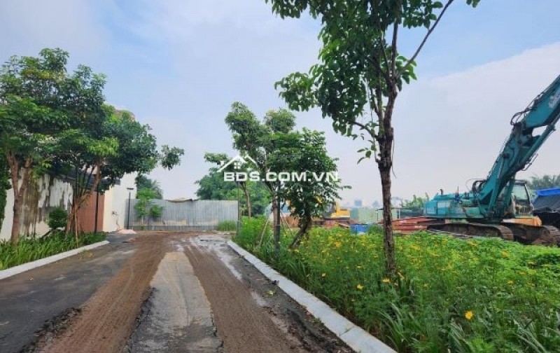Cho thuê lô đất siêu đẹp Nguyễn Văn Hưởng, Thảo Điền.