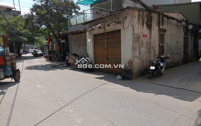 BÁN nhà Cấp 4 mặt 88 GIÁP NHỊ 125M² – 17,5 Tỷ -3 THOÁNG – CHIA 3 LÔ – Ô TÔ TRÁNH