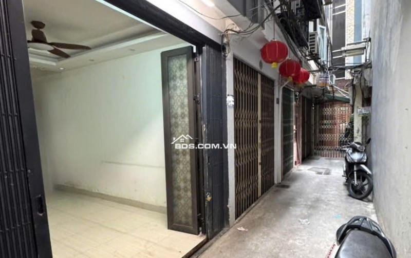 Bán Nhà Mai Động 20m² × 4 Tầng –2.6 Tỷ- 2PN – Ngõ Nông – Không Quy Hoạch