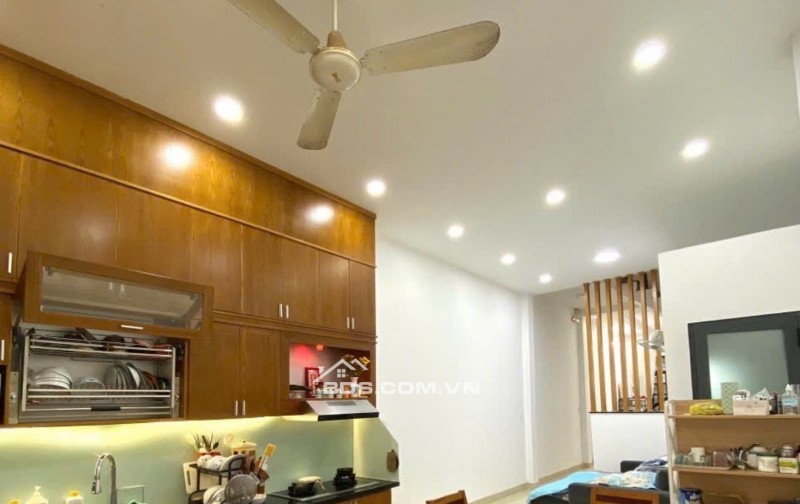 Bán nhà Quận 7 - Lâm Văn Bền 80m2 4tầng Ở ngay 4PN - 2 Mặt tiền, Hẻm Xe Hơi - nhỉnh 9 Tỷ