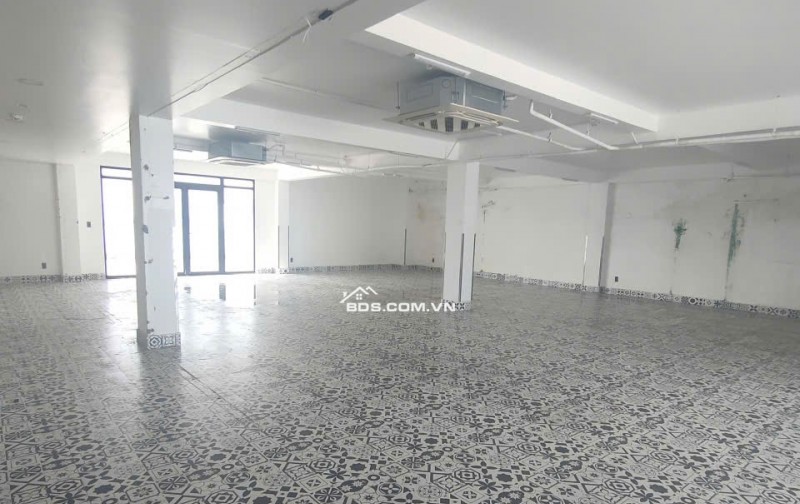 CHÍNH CHỦ CHO THUÊ NGUYÊN TÒA  – ĐỖ CÔNG TƯỜNG, TÂN PHÚ – MỚI 100% – 2945M² SÀN – PCCC ĐÃ CẤP PHÉP