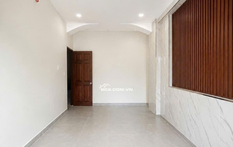 SIÊU HIẾM: MẶT BẰNG KINH DOANH SÁT VINCOM DĨ AN – CHỈ 6,5 TR/THÁNG!