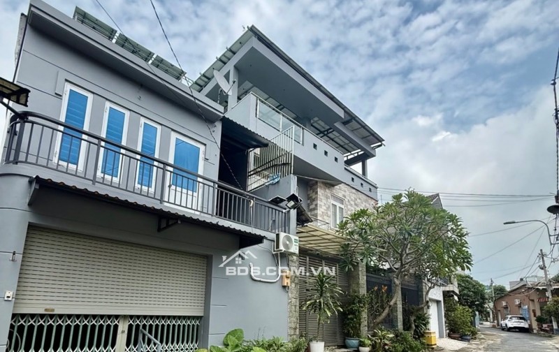 Bán nhà Kha Vạn Cân, Thủ Đức, nhà đẹp 5 tầng ngay trung tâm, hẻm xe hơi, giá 6.5 tỷ