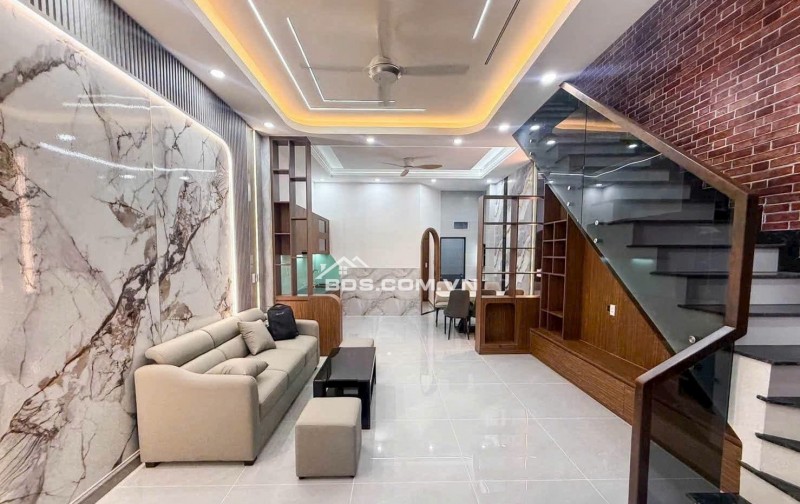 Nhà mới xây 1 lầu 1 trệt 2.9 tỷ _60 m2_1 lầu 1 trệt _3 phòng ngủ _đường ô tô