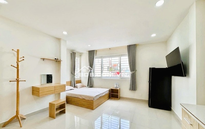 CĂN GÓC MẶT TIỀN ĐẮC ĐỊA NGUYỄN THIỆN THUẬT QUẬN 3, DÒNG TIỀN SẴN, GIÁ 10 TỶ