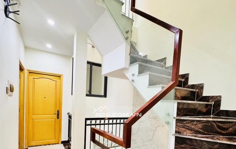 BIỆT THỰ PHỐ QUẬN 3, GẦN 100M², NGANG 10M, 4 TẦNG, 7PN, FULL NỘI THẤT, 17 TỶ