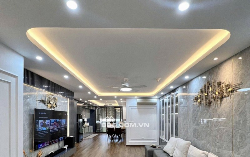 Tìm khách THUÊ cho căn hộ 3PN cực rộng Hapulico Complex 21T2 chỉ 17tr/tháng