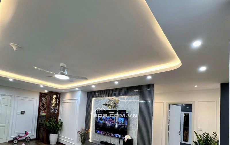 Tìm khách THUÊ cho căn hộ 3PN cực rộng Hapulico Complex 21T2 chỉ 17tr/tháng