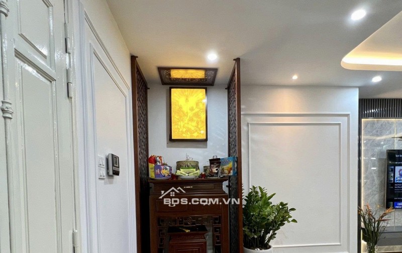 Tìm khách THUÊ cho căn hộ 3PN cực rộng Hapulico Complex 21T2 chỉ 17tr/tháng