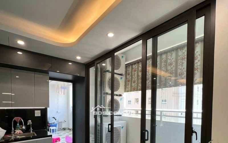 Tìm khách THUÊ cho căn hộ 3PN cực rộng Hapulico Complex 21T2 chỉ 17tr/tháng