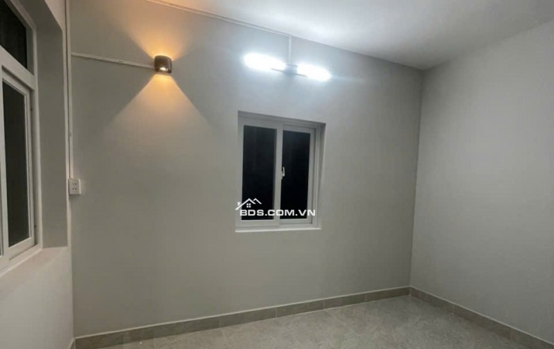 Cho thuê căn hộ chung cư số 5 Nguyễn Thái Bình Quận 1 giá 12 tr/tháng