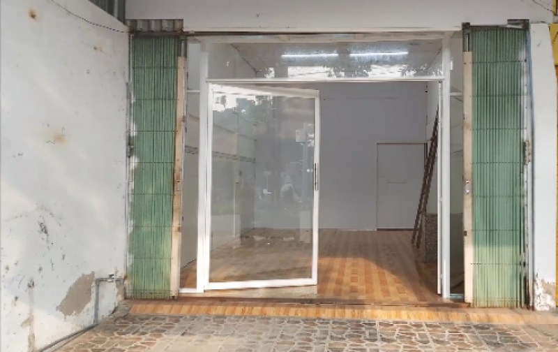 Cho thuê nhà mặt tiền ngang 4m mặt bằng kinh doanh kv ngã 4 đầu đường Đinh Tiên Hoàng,p.Tân Hạnh,VL