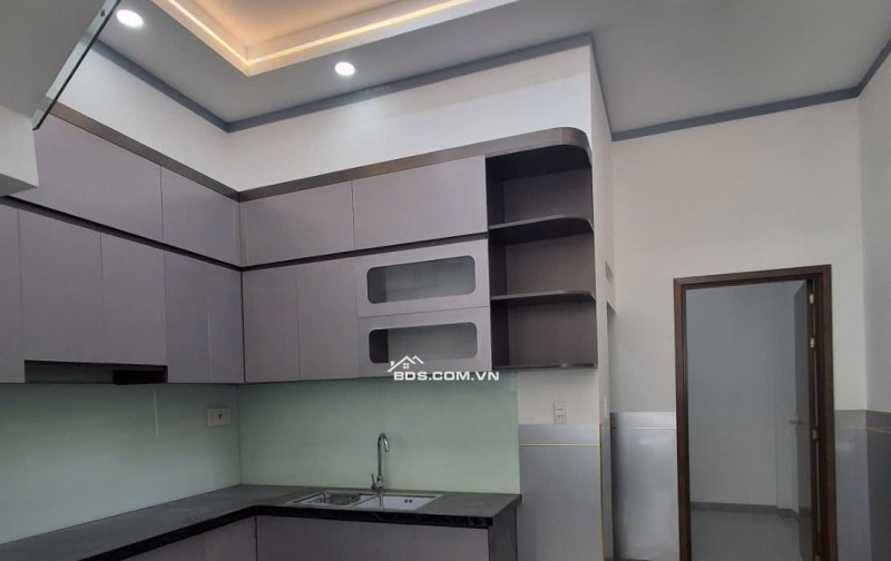 Nhà mới xây 1 lầu 1 trệt 2.8 tỷ _120 m2 sàn , đừờng ô tô,3 phòng ngủ gần trường cấp 1.2 Ngô Gia Tự
