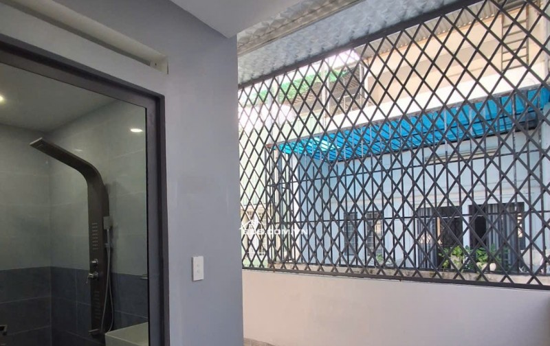 Nhà 1lầu 1 trệt mới xây khu TĐC Bửu Hòa 4.3 tỷ _81 m2_ đường nhựa 12m