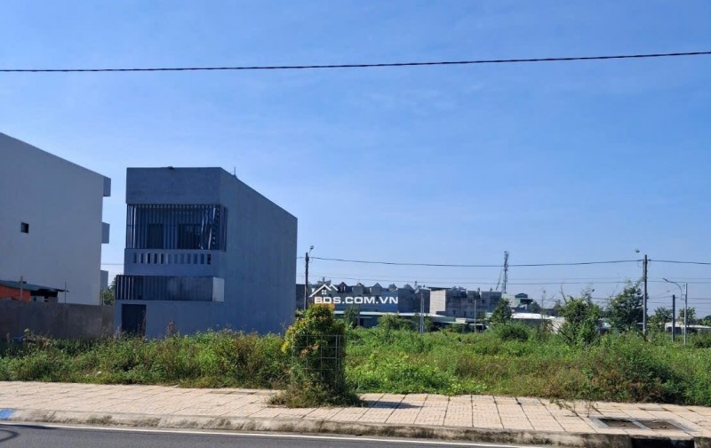 Đất TĐC Tân Hạnh trục đường chính số 1 sổ sẵn 3.6 tỷ -90m2- đường nhựa 22m, vỉa hè