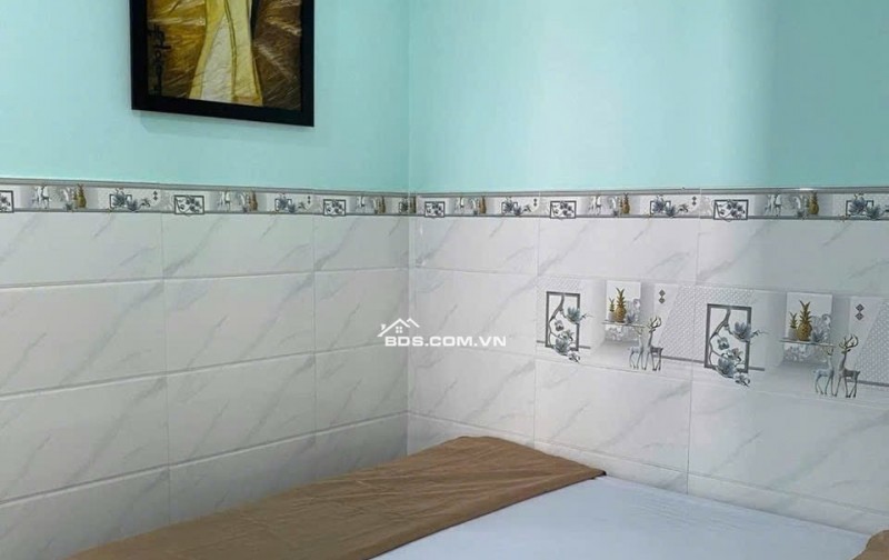 BÁN NHÀ NGHỈ DOANH THU HƠN 50 TRIỆU/THÁNG - HẺM ĐƯỜNG LẠC LONG QUÂN - THÀNH PHỐ THỦ DẦU 1 BÌNH DƯƠNG