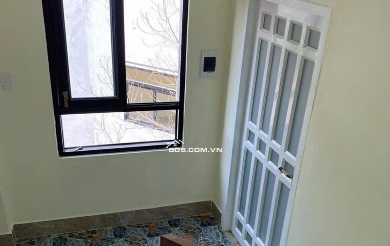 BÁN NHÀ NGHỈ DOANH THU HƠN 50 TRIỆU/THÁNG - HẺM ĐƯỜNG LẠC LONG QUÂN - THÀNH PHỐ THỦ DẦU 1 BÌNH DƯƠNG