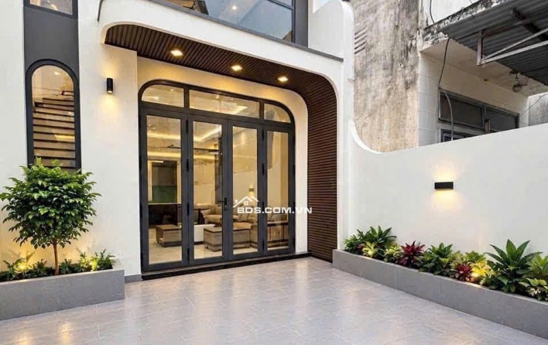 NHÀ ĐẸP GIÁ RẺ NGAY TRUNG TÂM PHƯỜNG TÂN TRIỀU TRẢ TRƯỚC 300 TRIỆU