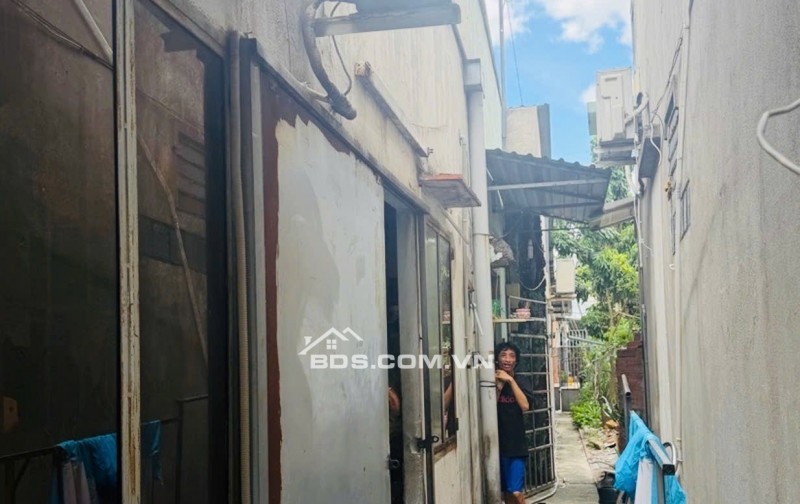  HẠ CHÀO 2 TỶ – MẶT TIỀN LÊ THỊ HÀ, NGANG GẦN 6M – giá chỉ 12,999 TỶ!