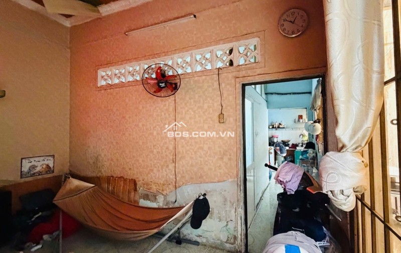  HẠ CHÀO 2 TỶ – MẶT TIỀN LÊ THỊ HÀ, NGANG GẦN 6M – giá chỉ 12,999 TỶ!