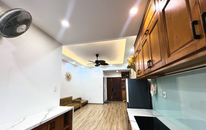 BÁN CHUNG CƯ 242 NGUYỄN HỮU CẢNH, THẮNG NHẤT , TPVT