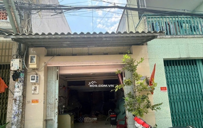 Bán nhà 68m2 (4x17m) đường Lê Thúc Hoạch, Tân Phú, 2 tầng, sổ hồng riêng, giá chỉ 5 tỷ.