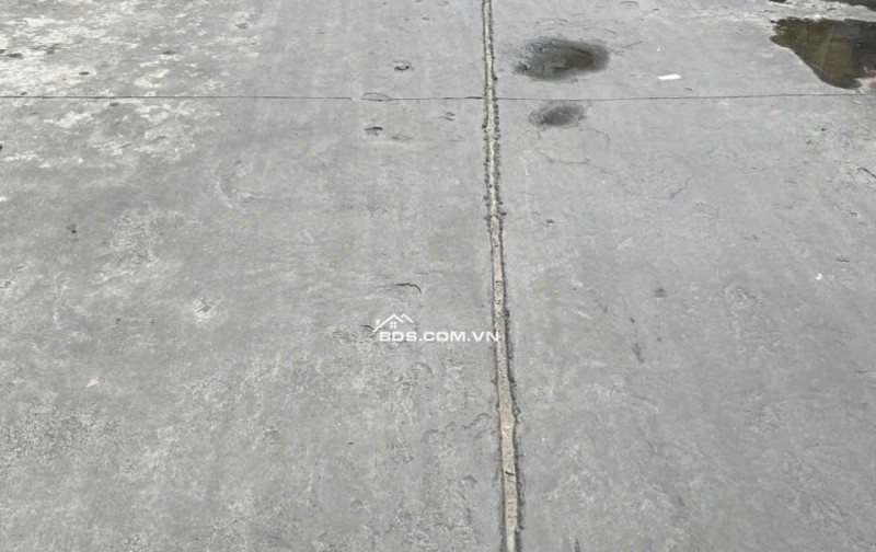 Bán nhà trọ cấp 4 nối dài 02 mặt hẻm trước . hẻm sau,  liền kề  gần giáp mặt tiền