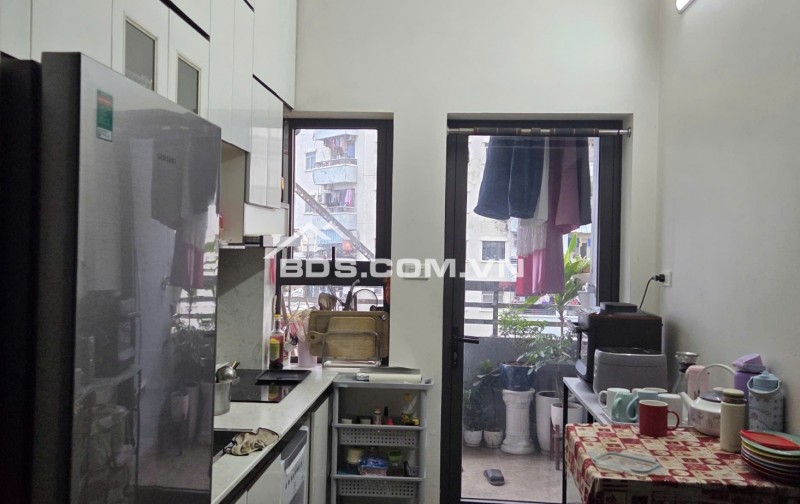 BÁN CĂN HỘ 81M2 3 NGỦ 2WC FULL NỘI THẤT PHỐ LINH ĐÀM HOÀNG MAI GIÁ 5,45 TỶ TL