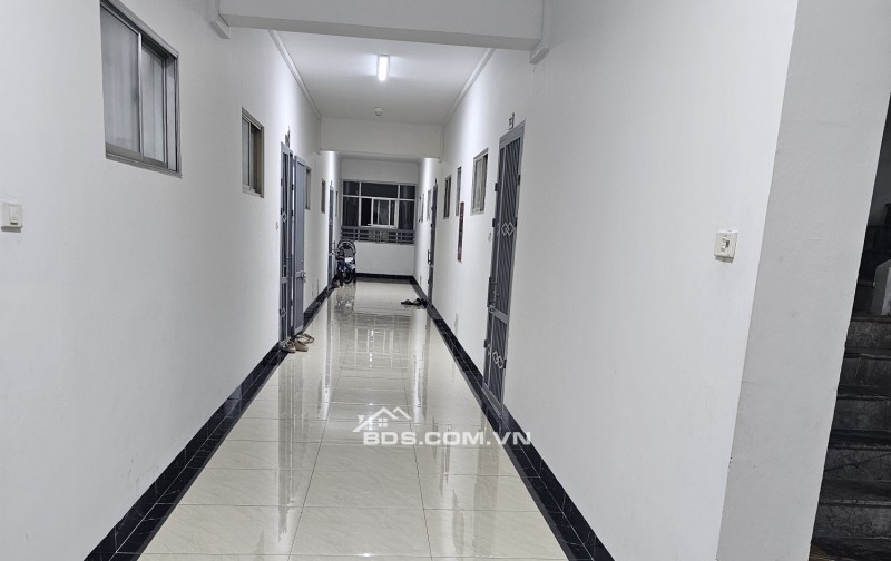 BÁN CĂN HỘ 81M2 3 NGỦ 2WC FULL NỘI THẤT PHỐ LINH ĐÀM HOÀNG MAI GIÁ 5,45 TỶ TL