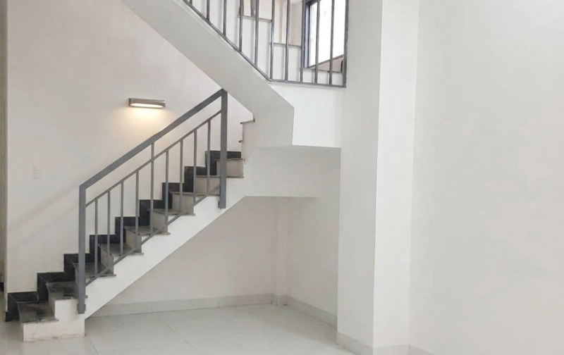 TÂN BÌNH - CHDV MỚI 3 TẦNG - LÔ GÓC - DÒNG TIỀN 400TR/NĂM - 10P TỚI SÂN BAY