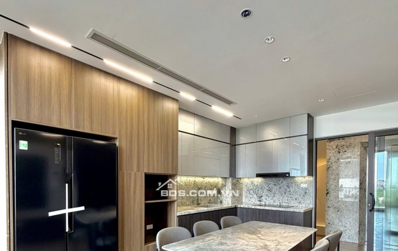 GIẢM THẲNG TAY - GIÁ CỰC TỐT - Bán nhà mặt phố Mai Phúc Long Biên 55m2 x 7T thang máy, 18 tỷ