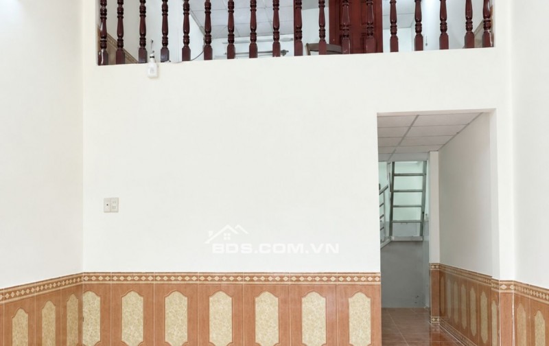 Nhà sổ chung kế chợ trường nhánh đường Lê Thị Trung Thuận An chỉ 920tr