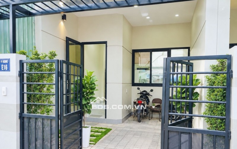 Cho Thuê Nhà Phố An Phú Thuân An 2 Tầng 2PN Sân Ô Tô Chỉ 7 Triệu/Tháng