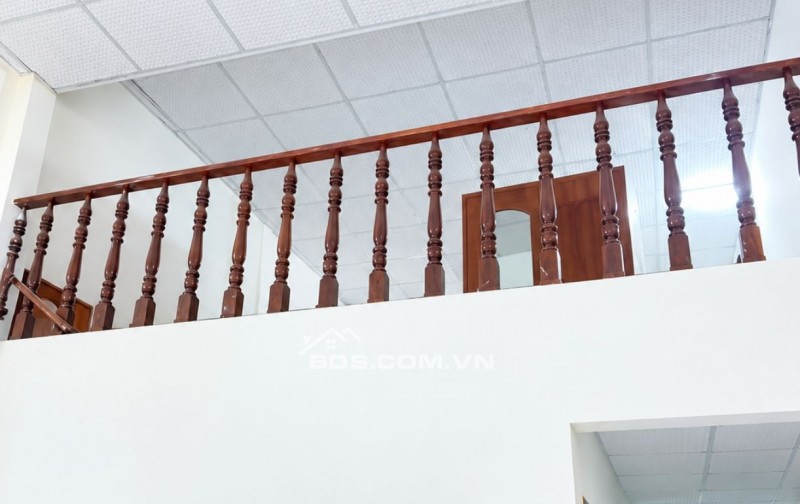 Nhà sổ chung kế chợ trường nhánh đường Lê Thị Trung Thuận An chỉ 920tr