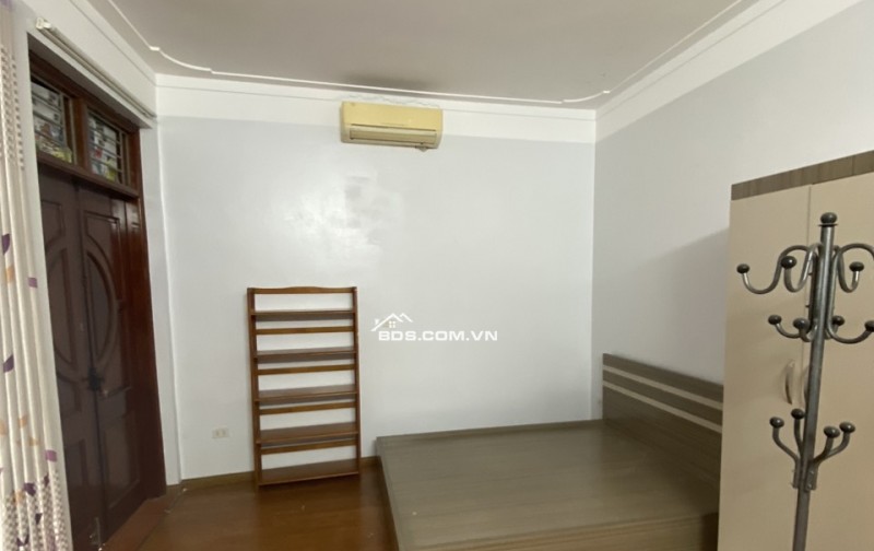 Cho thuê Căn chung cư mini giá rẻ, thoáng mát tại 116 Phan Kế Bính, Ba Đình. Chỉ 4 tr
