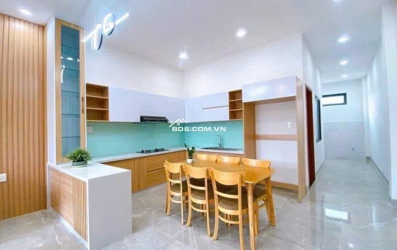 Cô chú về quê Bán căn nhà xây Tâm Huyết Gần Bệnh Viện Da Liễu