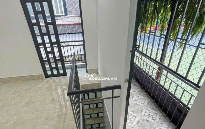 BÁN NHÀ 238/62 LÊ VĂN QUỚI - 16 M2 -  ĐÃ HOÀN CÔNG - SHR - CHỈ 2TỶ280TR. LH:0915999552.
