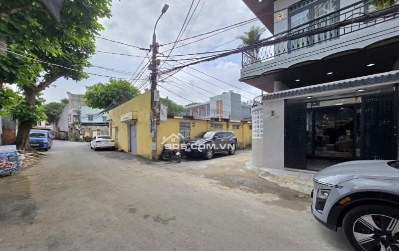 BÁN NHÀ PHƯỜNG THANH KHÊ ĐÔNG QUẬN THANH KHÊ 70M2 - 12.5 TỶ. LH:0932646343.