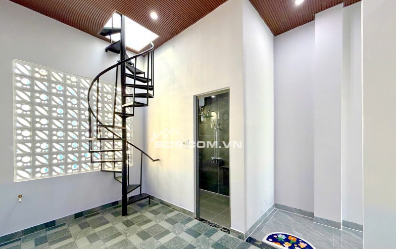 BÁN NHÀ THANH KHÊ ĐÔNG QUẬN THANH KHÊ 68M2 - 9.5 TỶ. LH:0932646343.