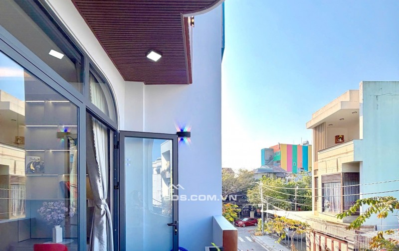 BÁN NHÀ THANH KHÊ ĐÔNG QUẬN THANH KHÊ 68M2 - 9.5 TỶ. LH:0932646343.